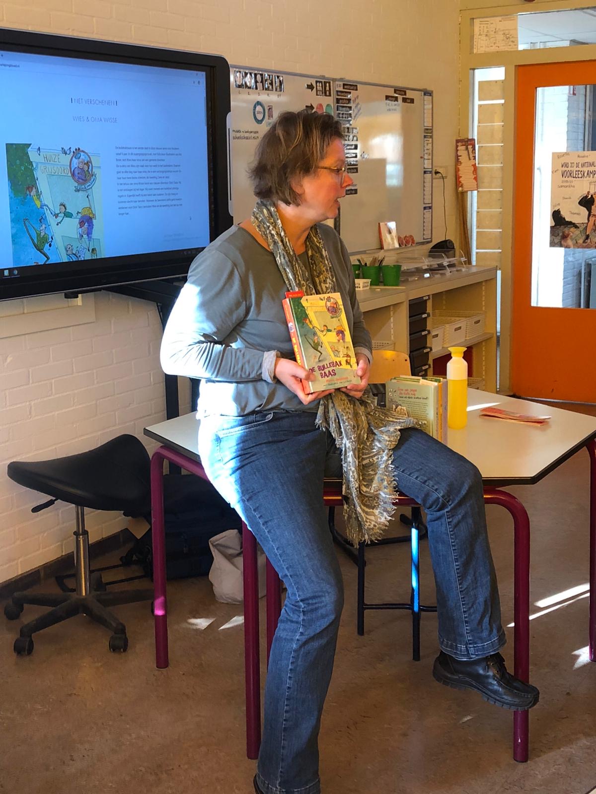 Schrijfster Marte Jongbloed op visite